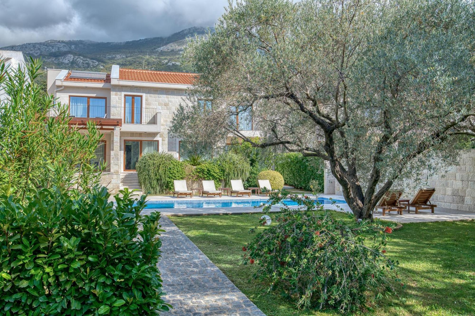 Villa Zen Port Petrovac ภายนอก รูปภาพ