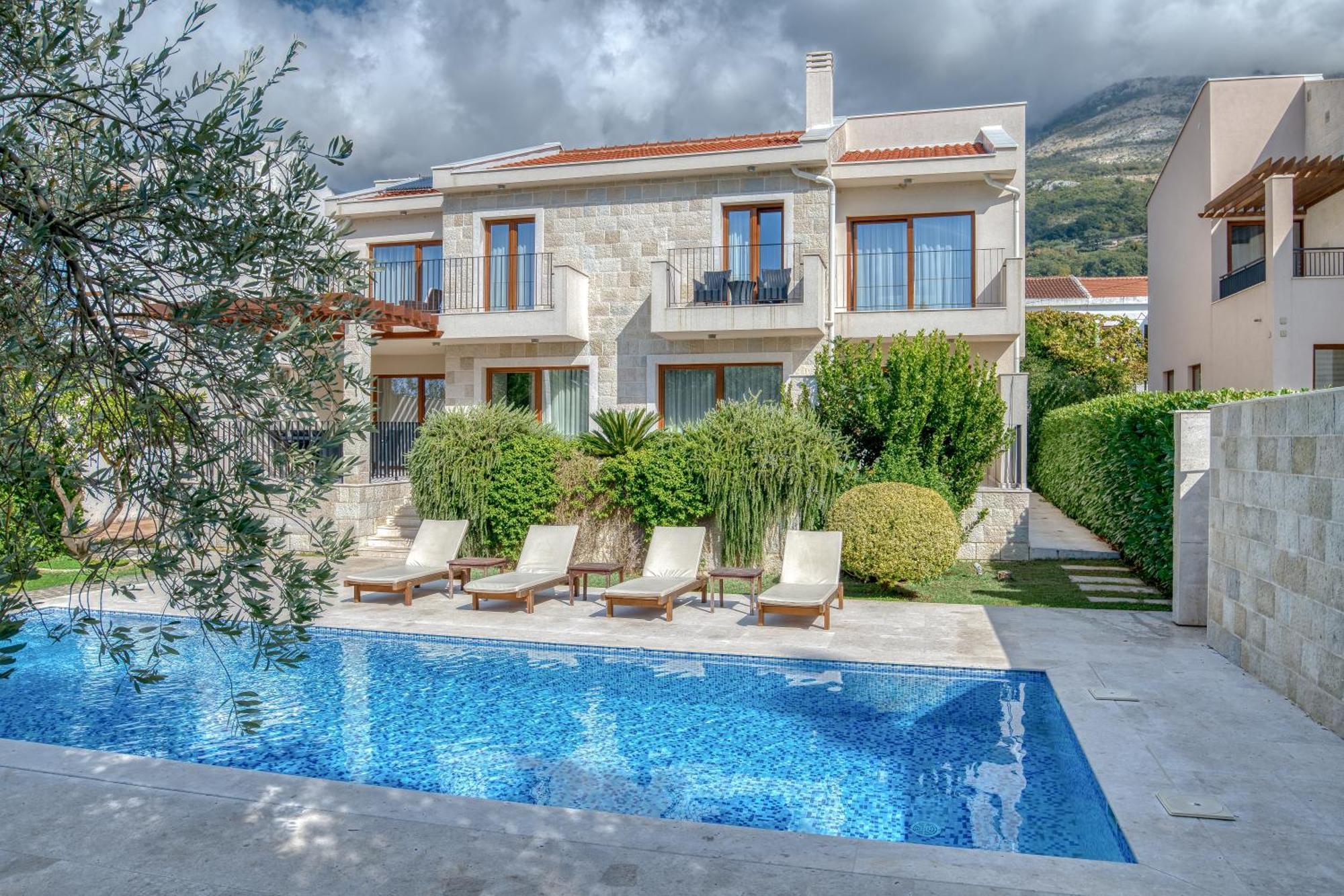 Villa Zen Port Petrovac ภายนอก รูปภาพ