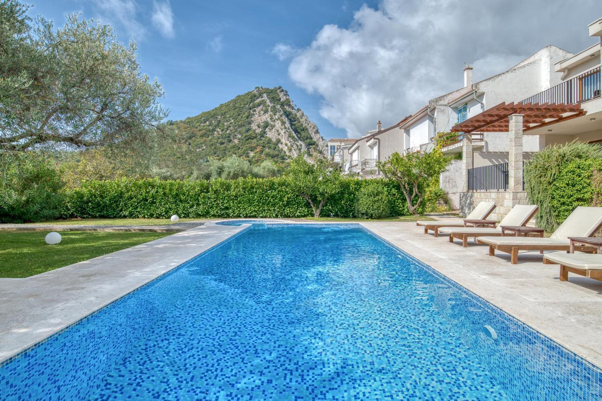 Villa Zen Port Petrovac ภายนอก รูปภาพ