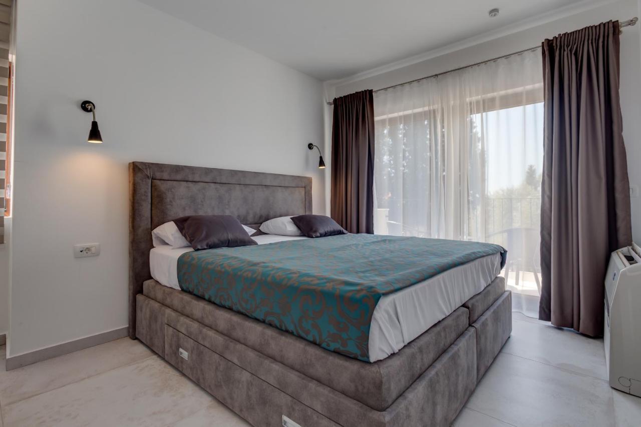 Villa Zen Port Petrovac ภายนอก รูปภาพ
